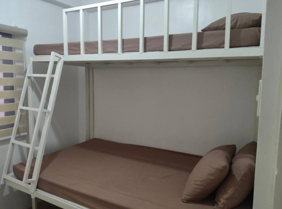 bunk bed