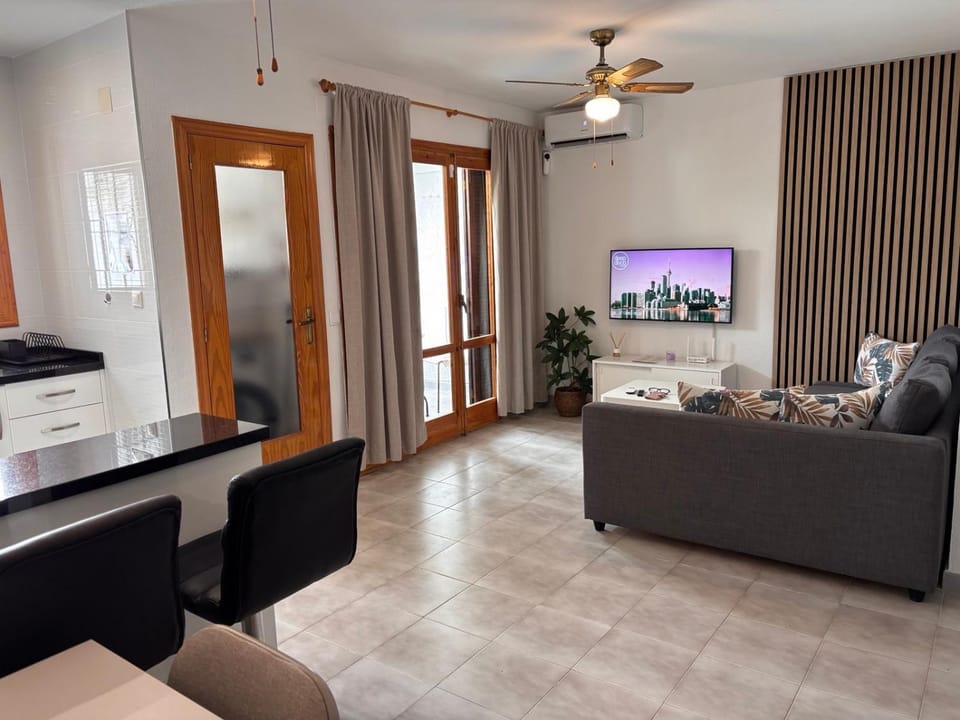 Oasis of Sunshine Apartment in Vega Baja del Segura