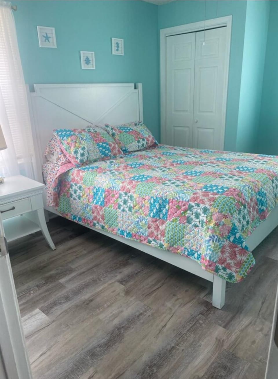 2 bedroom garden city ocean front Apartment in Garden City