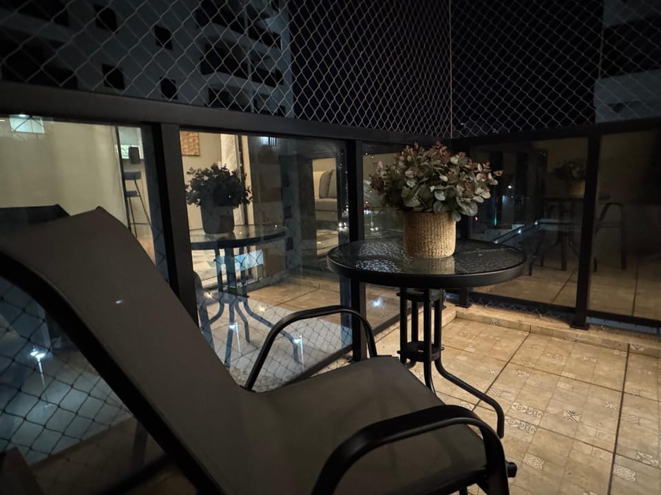 View (from property/room), Balcony/Terrace, Dining area