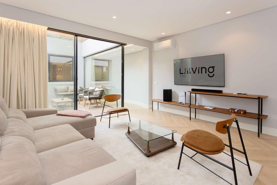 TV and multimedia, Living room, Seating area