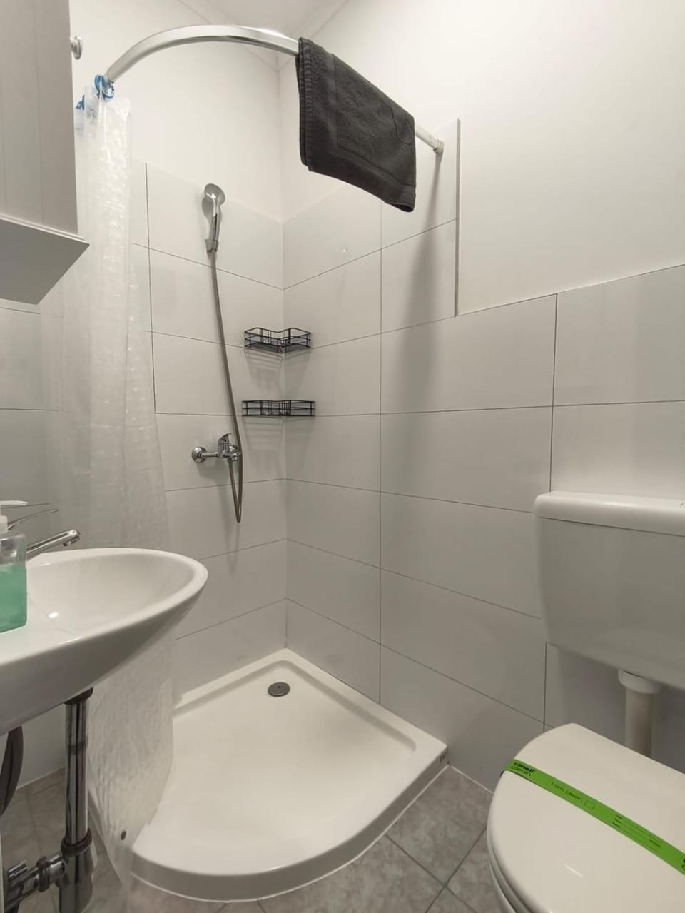 Neuwertiges Apartment mit schnellem WLAN, Glasfaser, R12 Apartment in Baden-Württemberg