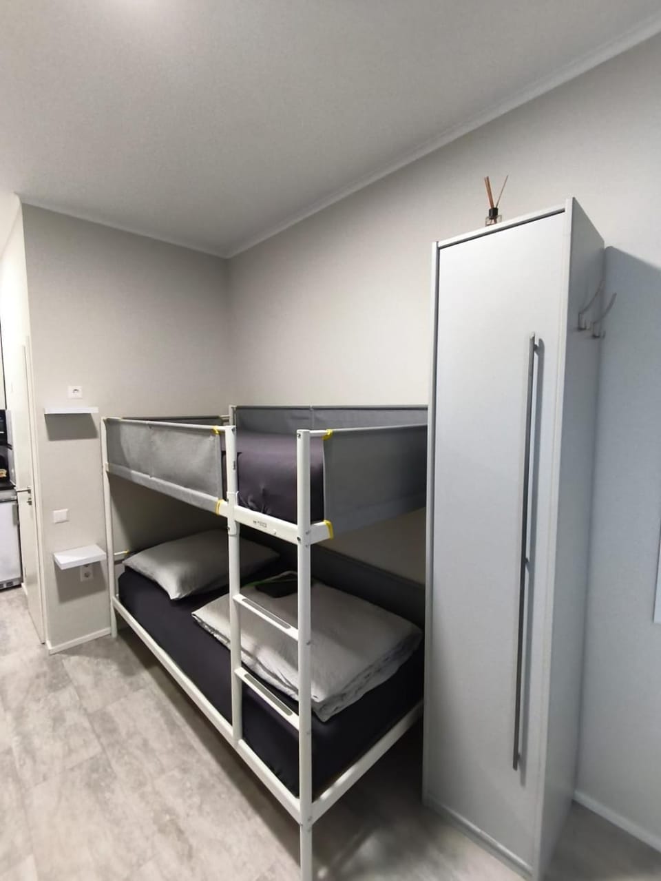 Neuwertiges Apartment mit schnellem WLAN, Glasfaser, R12 Apartment in Baden-Württemberg