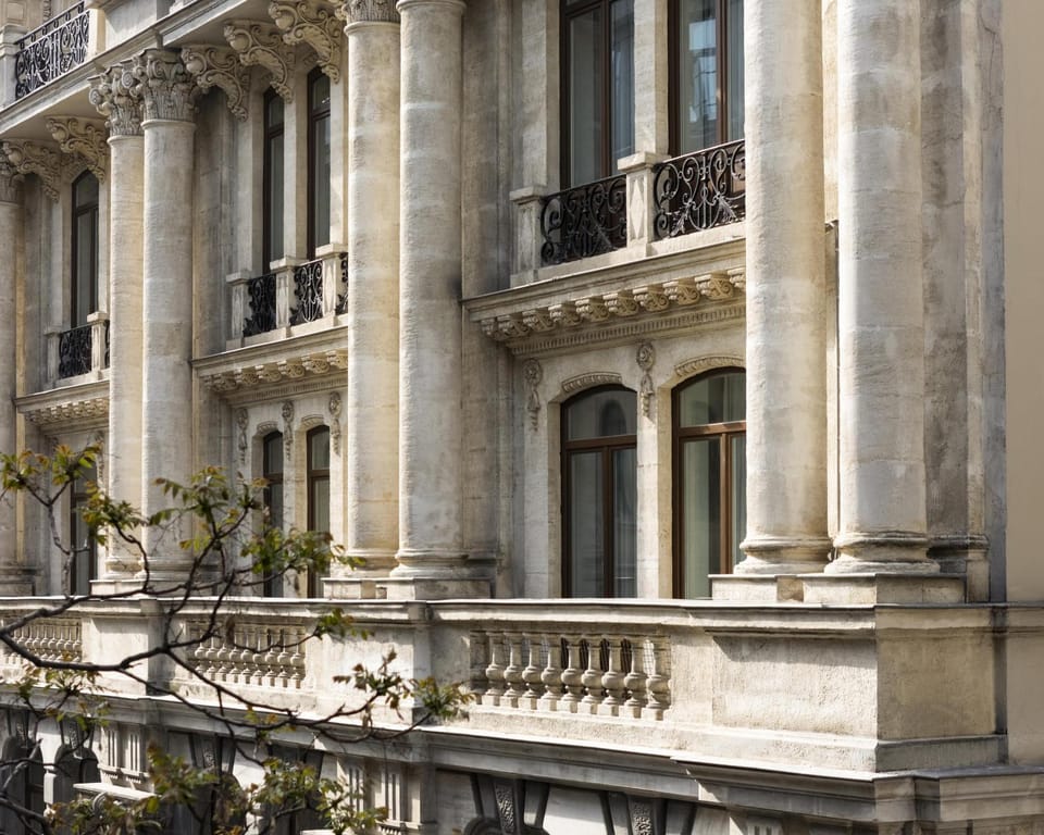Property building, Day