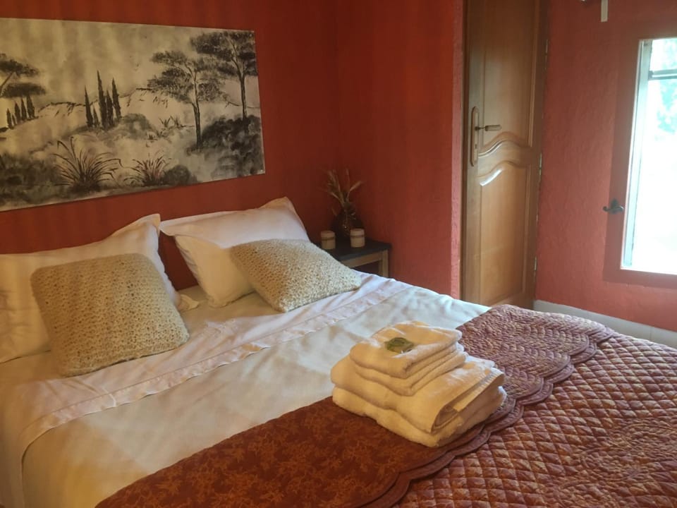 alize gîte en Provence House in Provence-Alpes-Côte d'Azur