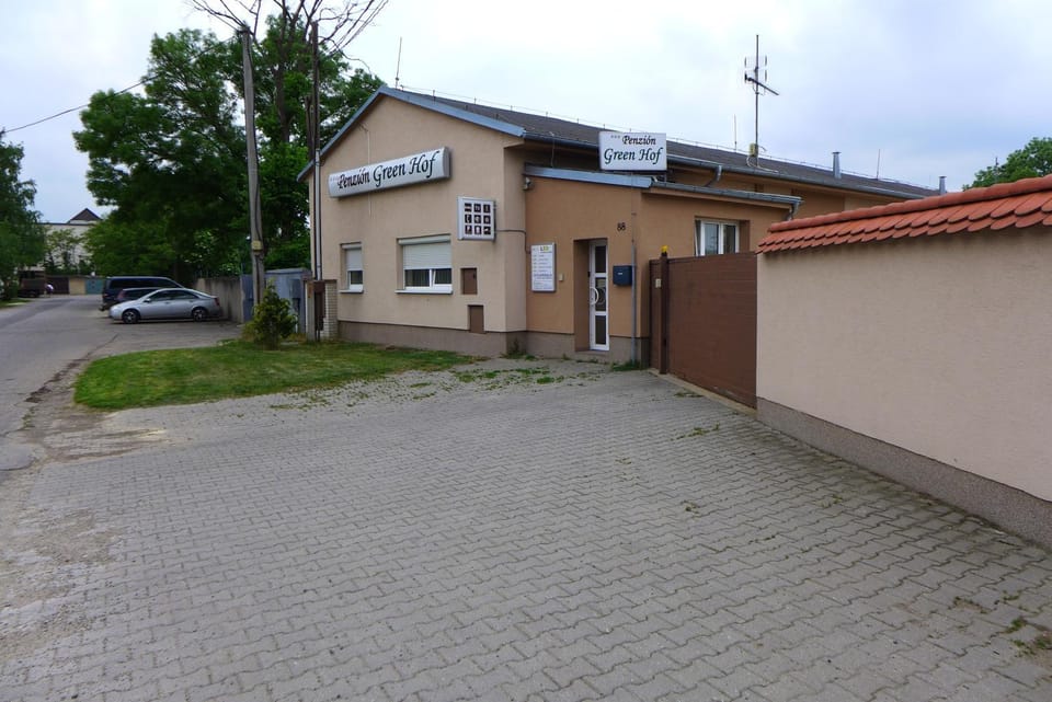 Property building, Day