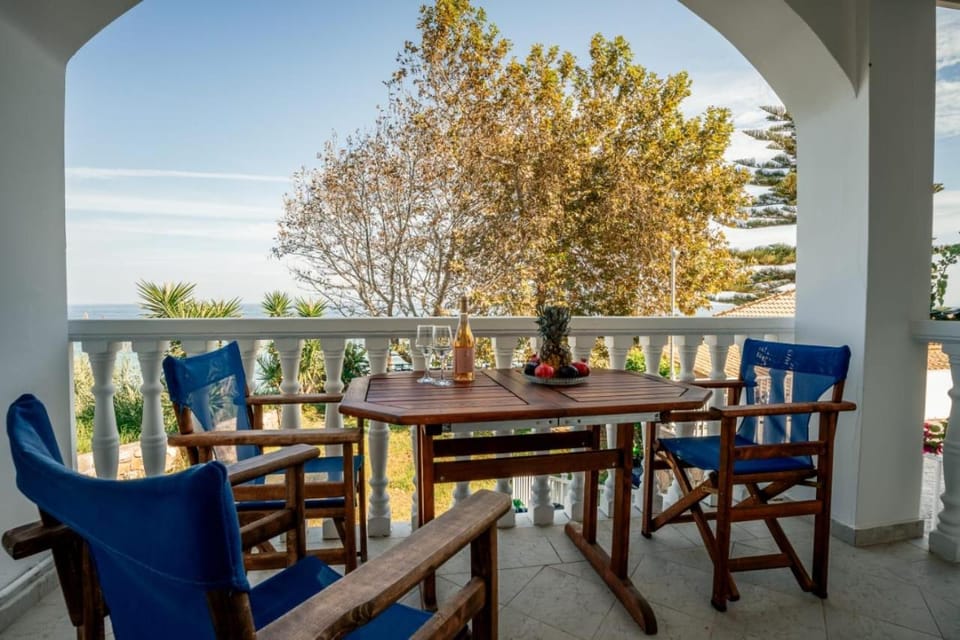 View (from property/room), Balcony/Terrace