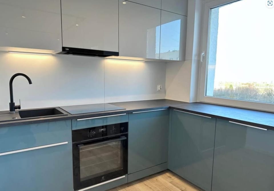 Kitchen or kitchenette, pet friendly, stove