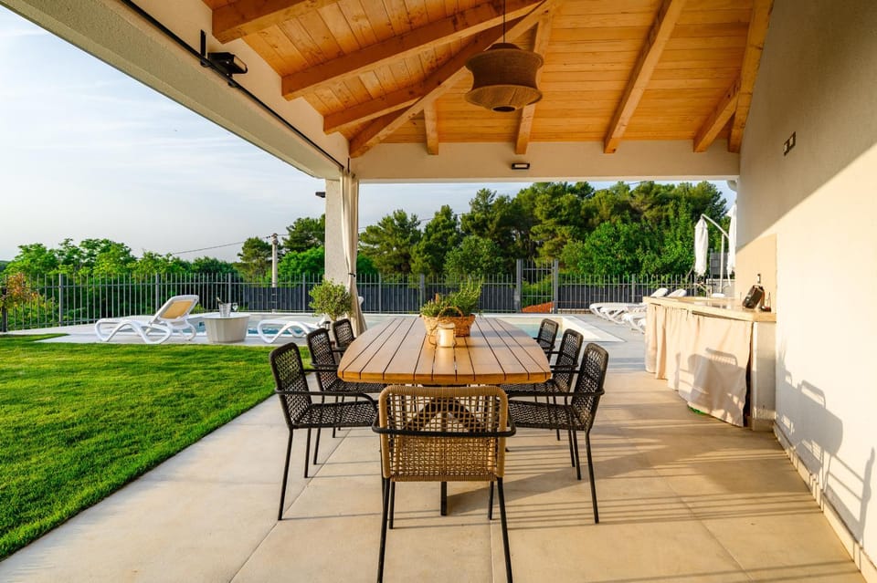 Patio, Garden, Balcony/Terrace, Garden view