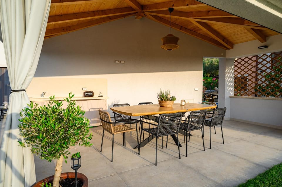 Patio, Garden, Balcony/Terrace, Garden view