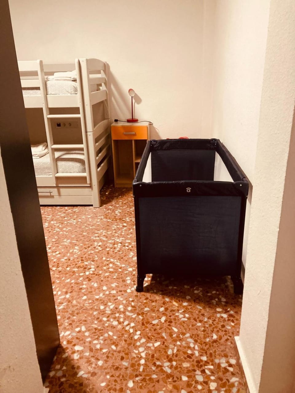 cot