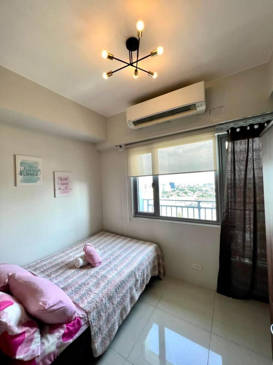 GRASS RESIDENCES 1BR with BALCONY Apartment hotel in Quezon City