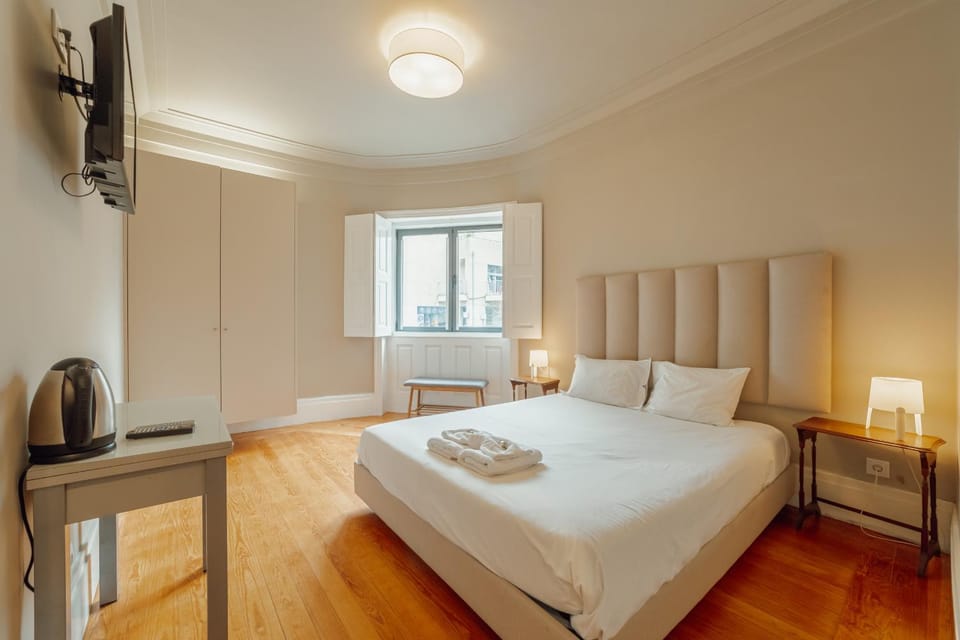 Boutique Suites by Hosty Bed and Breakfast in Porto
