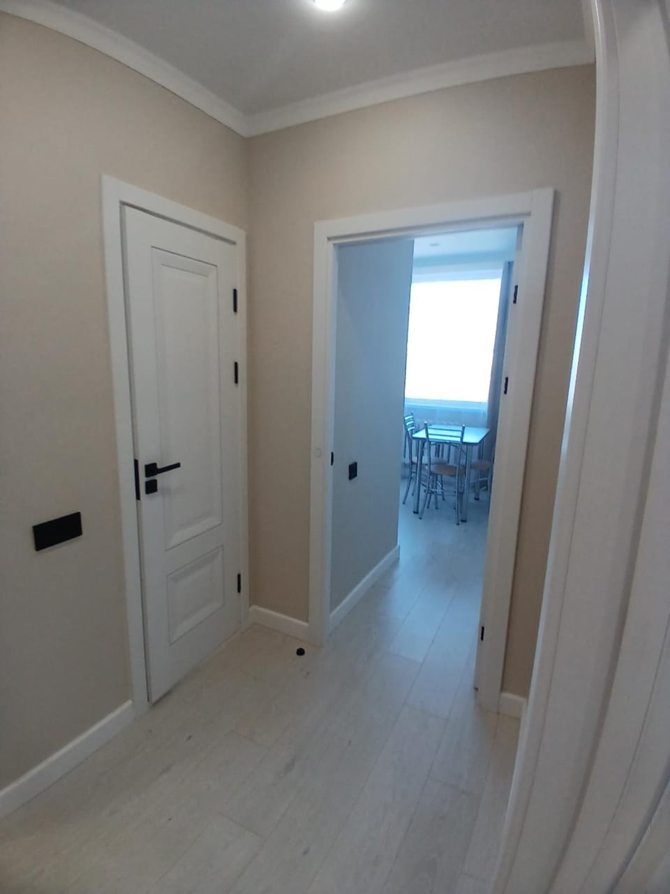 Уютная квартира рядом с монументом Байтерек Apartment in Kazakhstan
