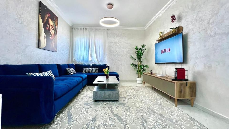 Communal lounge/ TV room, TV and multimedia, Living room