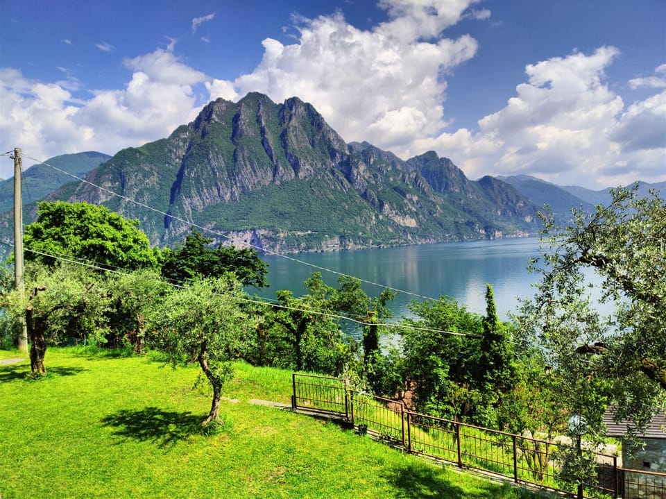 Garden view, Lake view, Mountain view