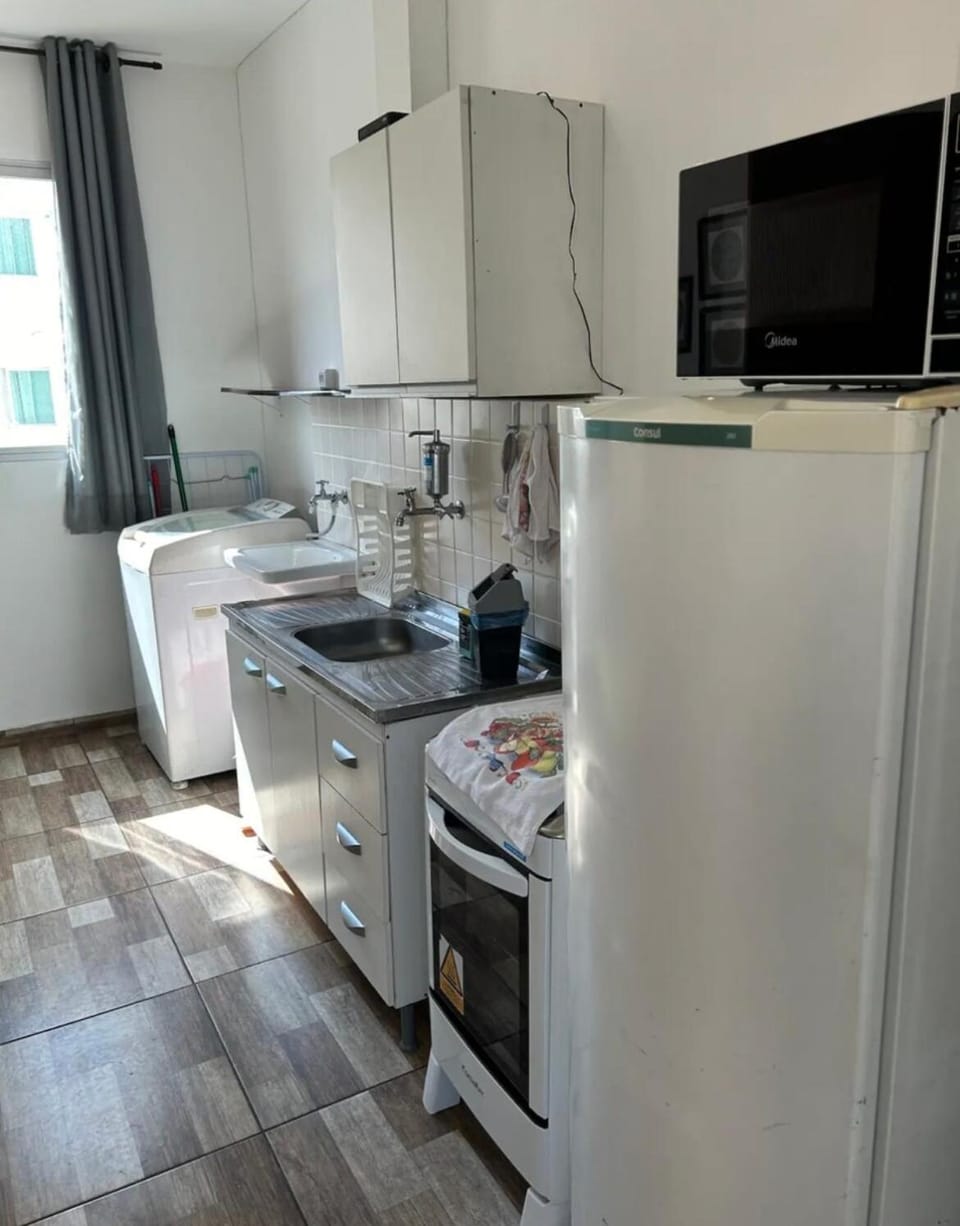 75 Apartamento proximo ao Ministerio publico MG, cozinha completa, vaga Apartment in Belo Horizonte