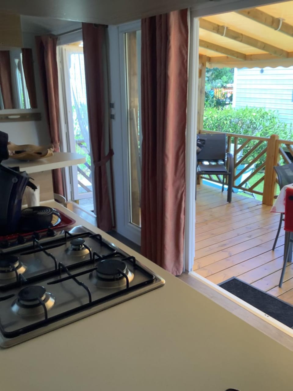 Montourey 83 ES 119 Campground/ 
RV Resort in Saint-Raphael