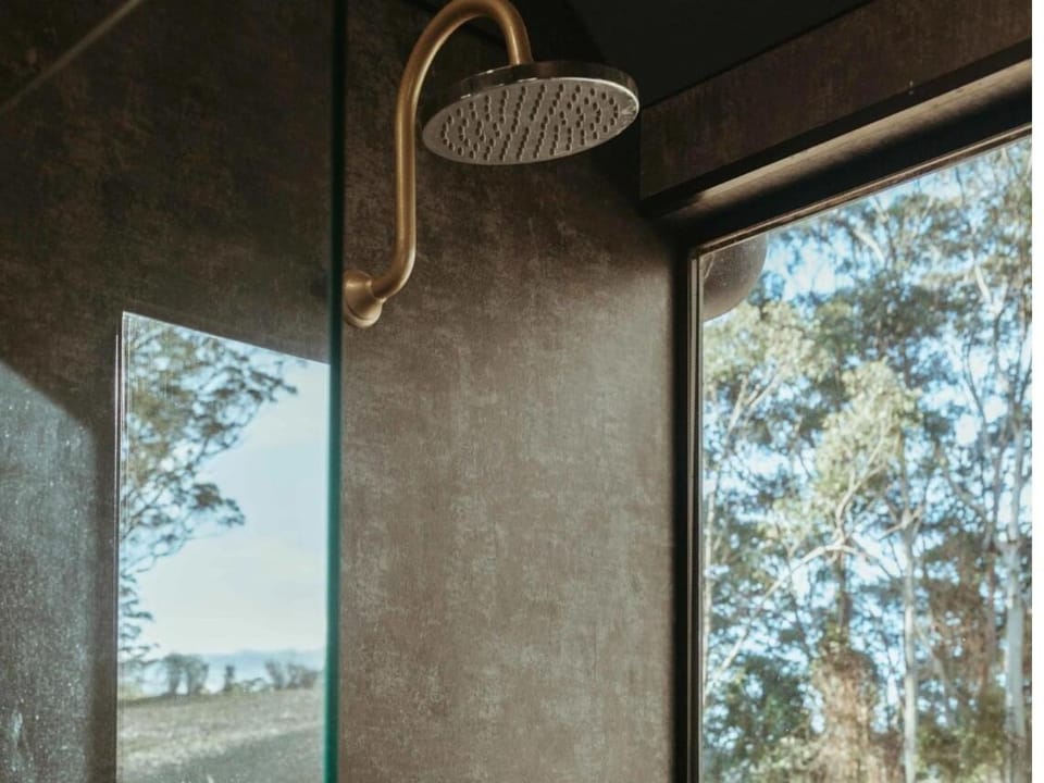 Cosy Off-Grid Cabin in Kangaroo Valley - Miguel Cabin in Kangaroo Valley