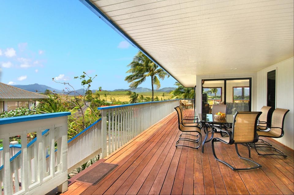 Patio, Day, Natural landscape, View (from property/room), Balcony/Terrace, Dining area