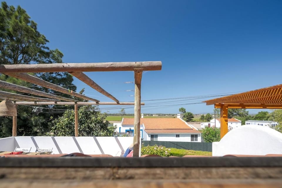 View (from property/room), Balcony/Terrace