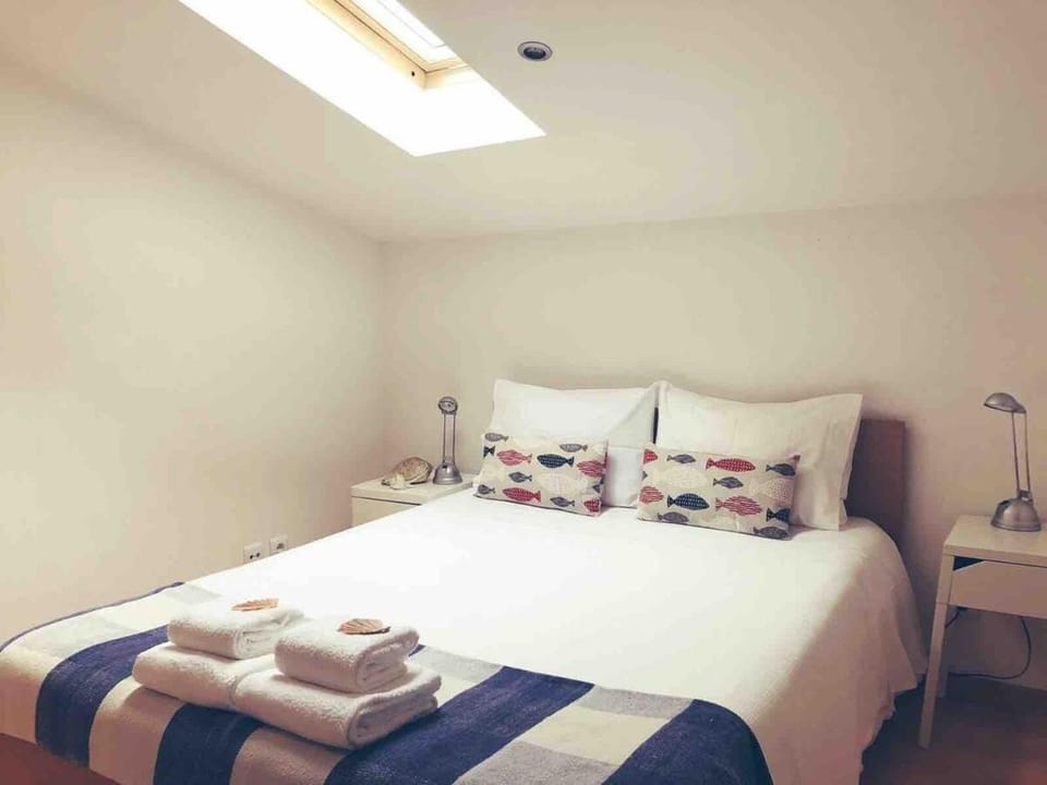 Duplex Apartment Bonança -50m 1min from the Beach Apartment in Nazaré