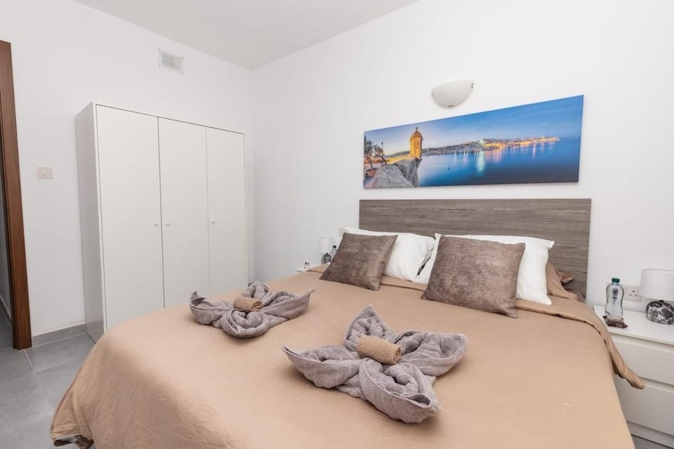 Luigi penthouse Apartment in Saint Paul's Bay