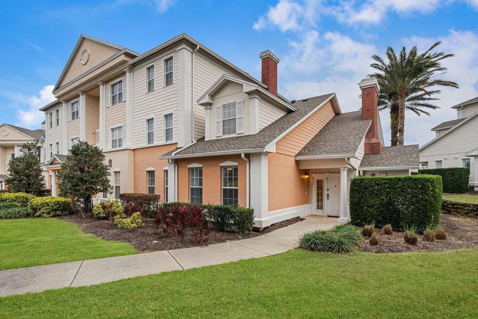 Heritage Crossing Jewel House in Four Corners