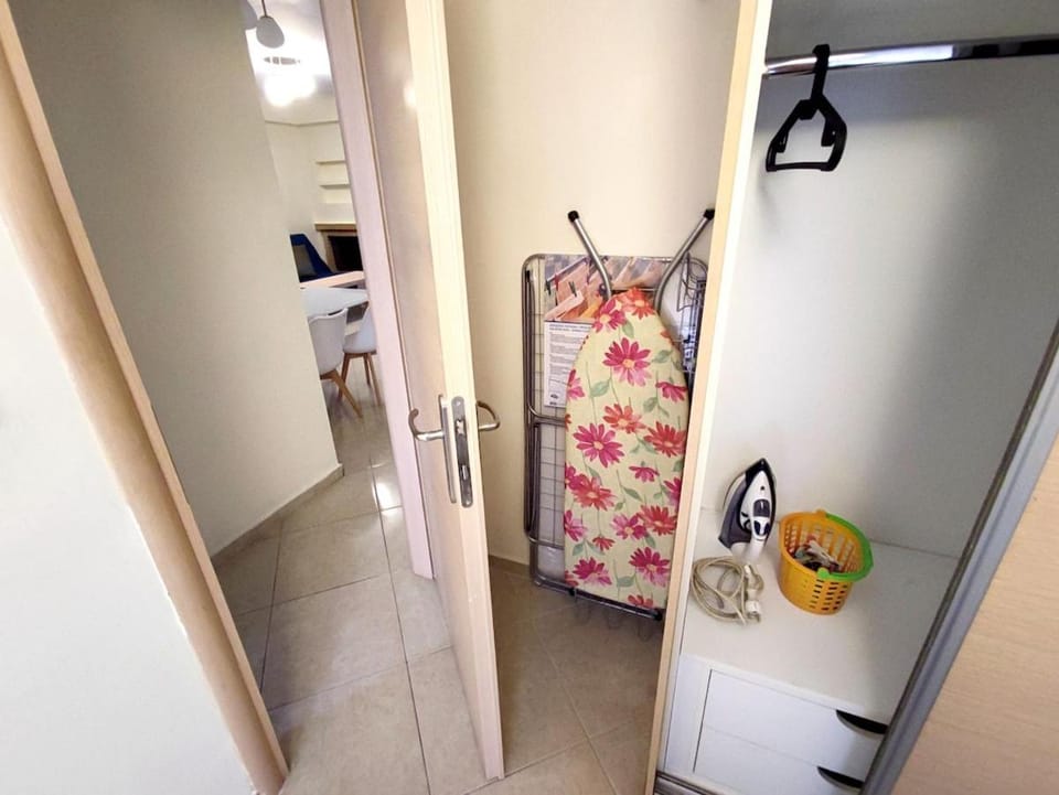 Photo of the whole room, Bedroom, flat iron, wardrobe