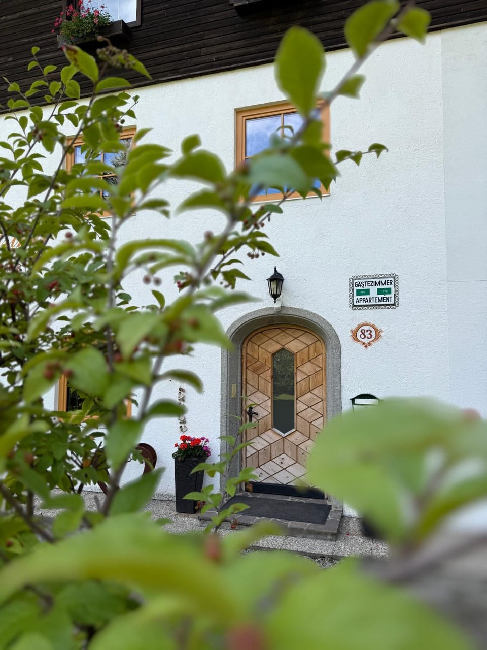 Property building, Facade/entrance