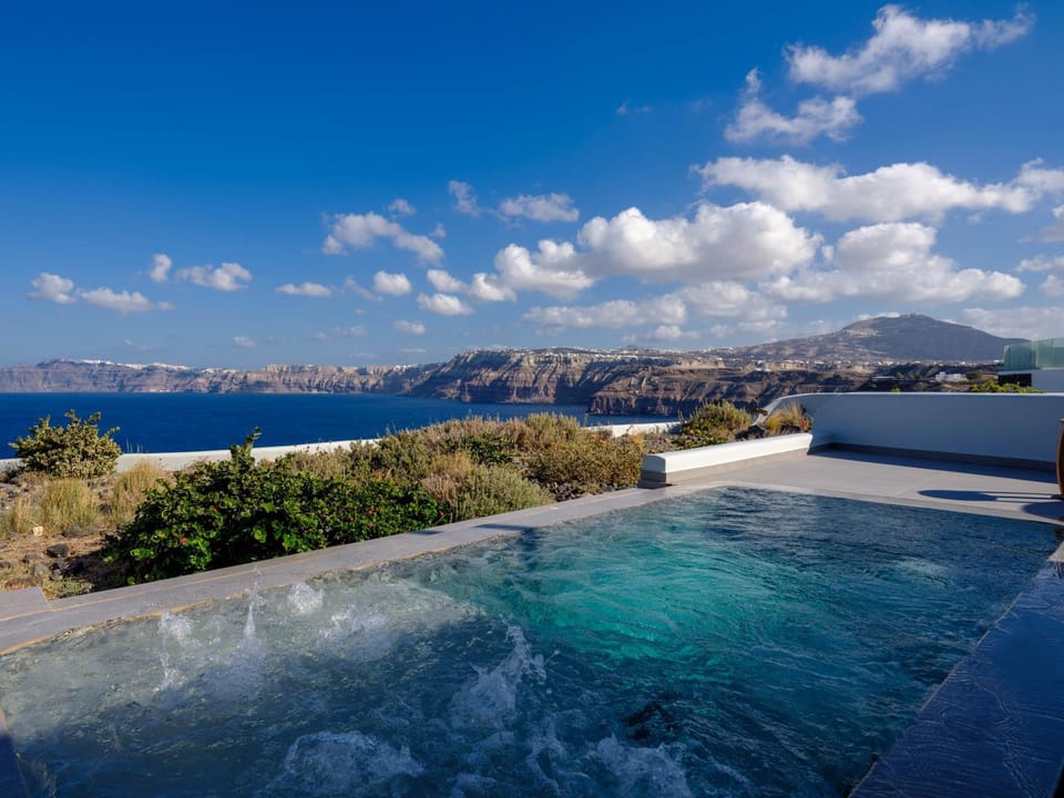 Nearby landmark, Day, Natural landscape, Mountain view, Pool view, Sea view, Swimming pool