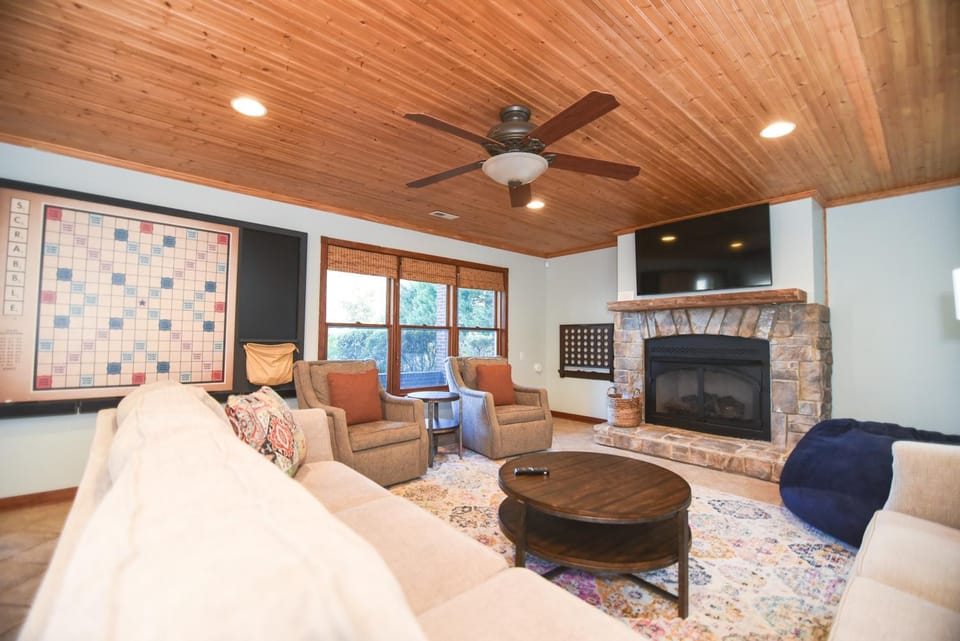 Wake and Lake House in Lake Norman