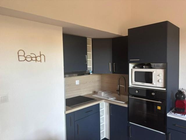 oven, stove, kitchen