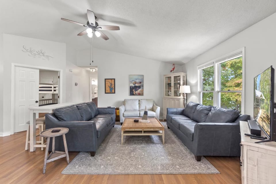 Hideaway Hill House in Lake Norman