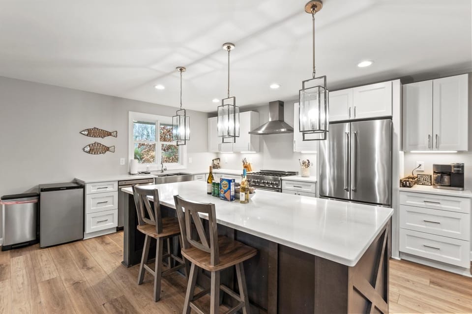 Relax on Riverbend House in Mooresville