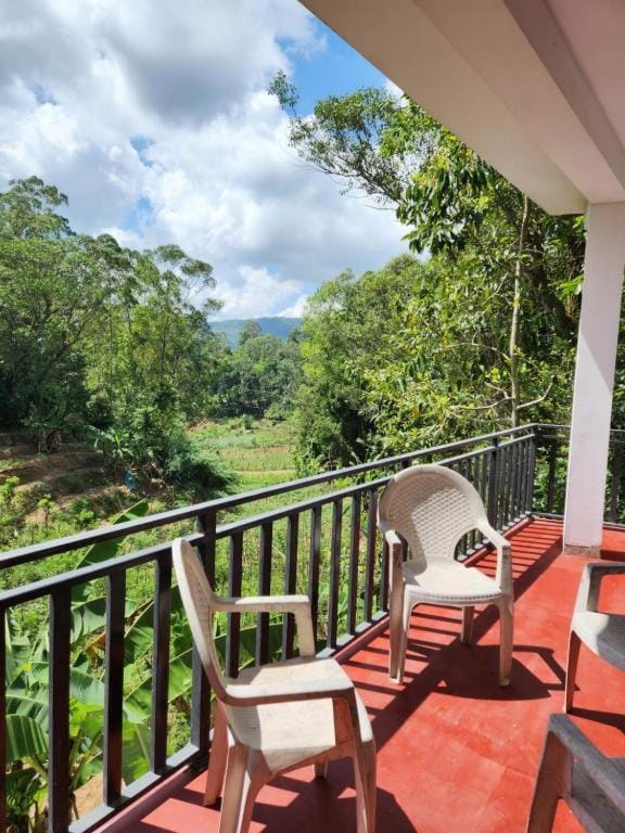 Balcony/Terrace, Mountain view