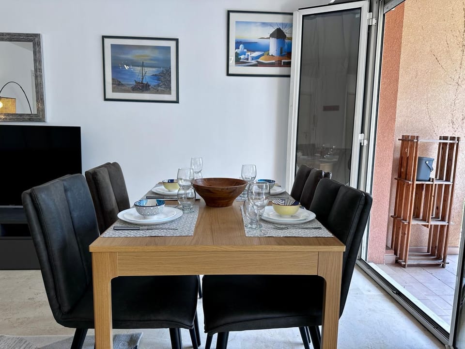 CAP THALASSA - Beau 2P - Piscine - Parking - AC Apartment in Roquebrune-Cap-Martin