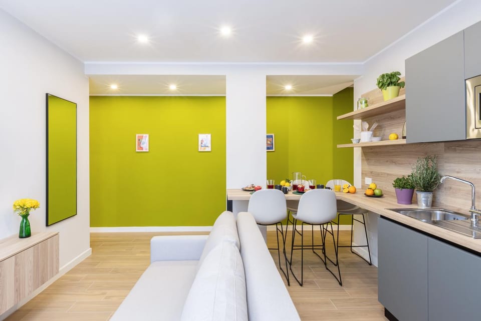Kitchen or kitchenette, Living room, Dining area