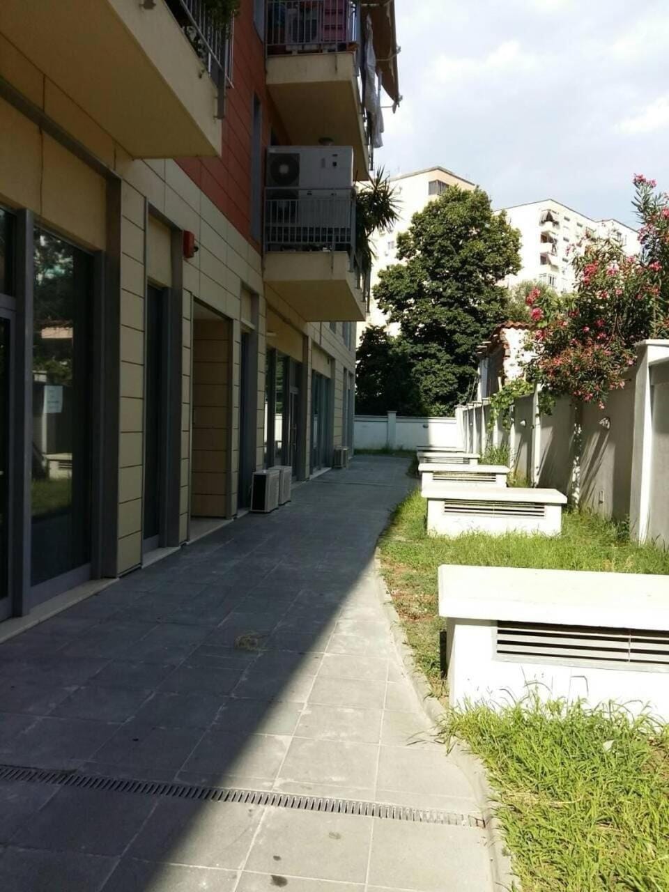 Property building, Street view
