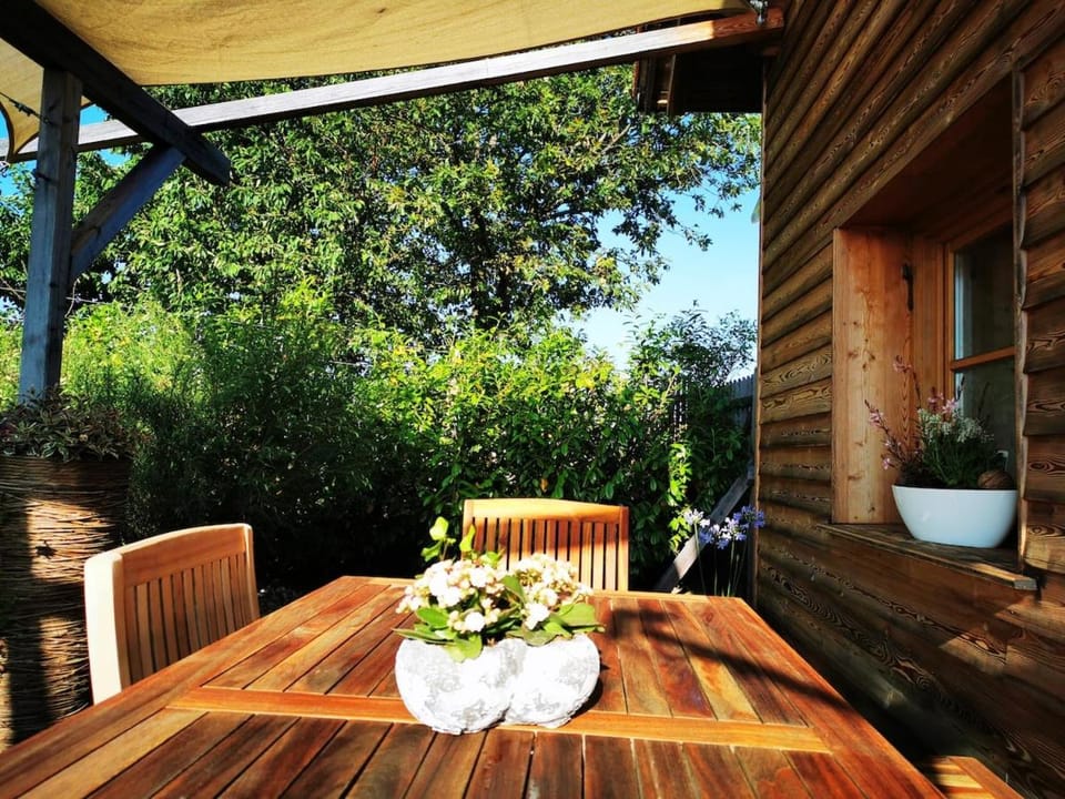 Garden, Balcony/Terrace, Dining area, Garden view