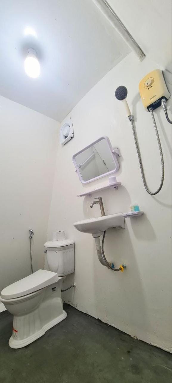 Toilet, Bathroom
