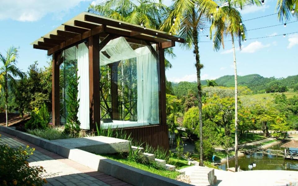 Natural landscape, Hot Tub, Garden view, Mountain view