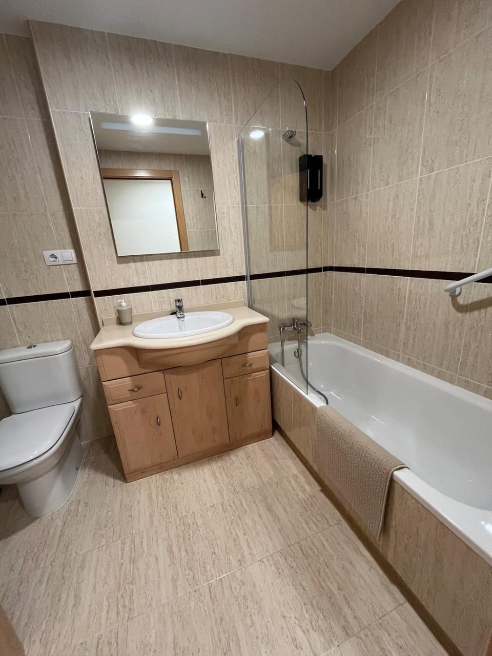 Bathroom, Bath