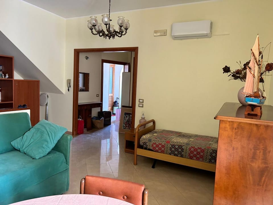 Living room, air conditioner