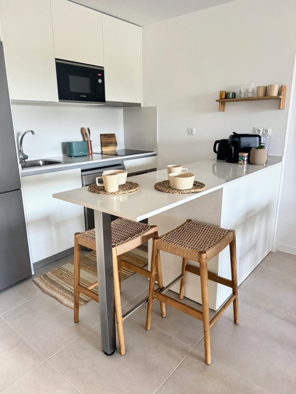 Coffee/tea facilities, Kitchen or kitchenette, minibar, toaster