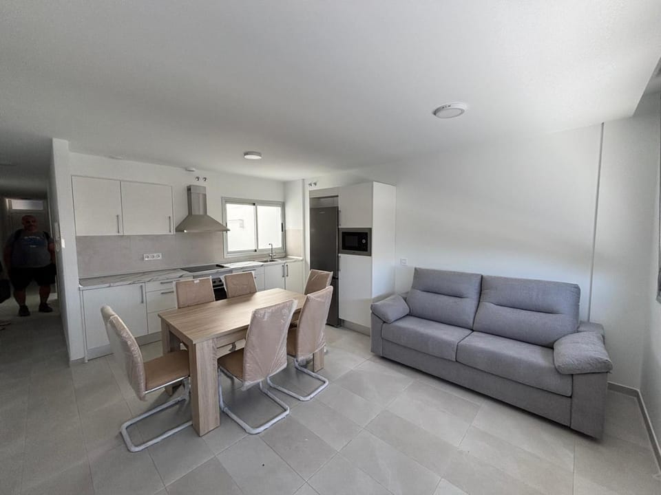 Kitchen or kitchenette, Living room, Dining area