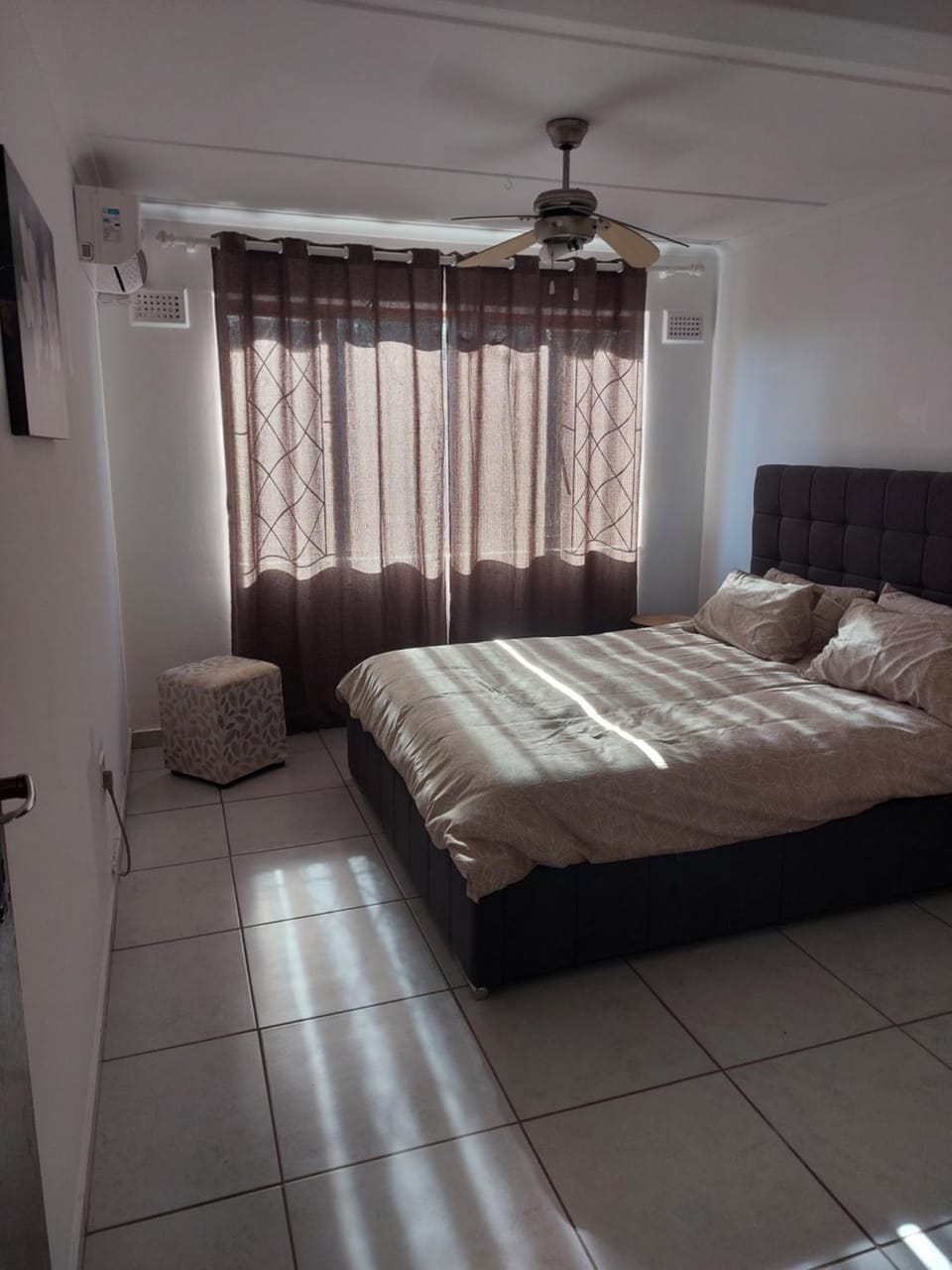 Morning View Apartment - Self Catering Private owned Apartment in Durban