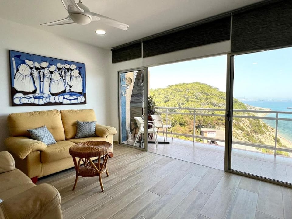 Apartment Salou with a spectacular view of the sea Apartment in Salou