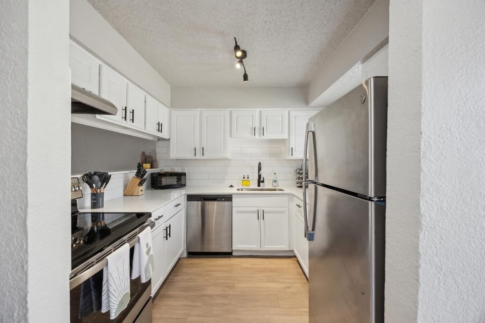 The Landry 174 Spacious and Cozy 2 Bedroom 2bth Apartment in Arlington