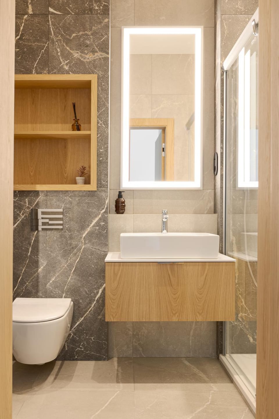 Shower, Toilet, Bathroom